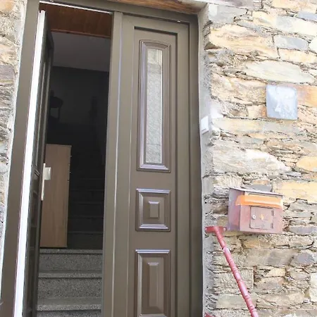 Apartment Casa Do Sapateiro Sobral de Sao Miguel