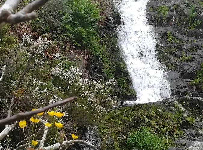 Casa Do Sapateiro * Sobral de Sao Miguel